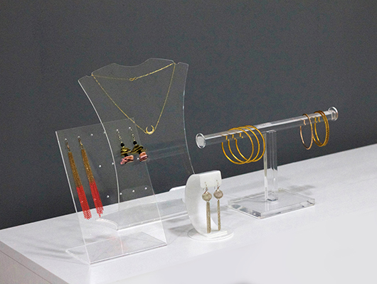 Exhibidores y Dispensadores